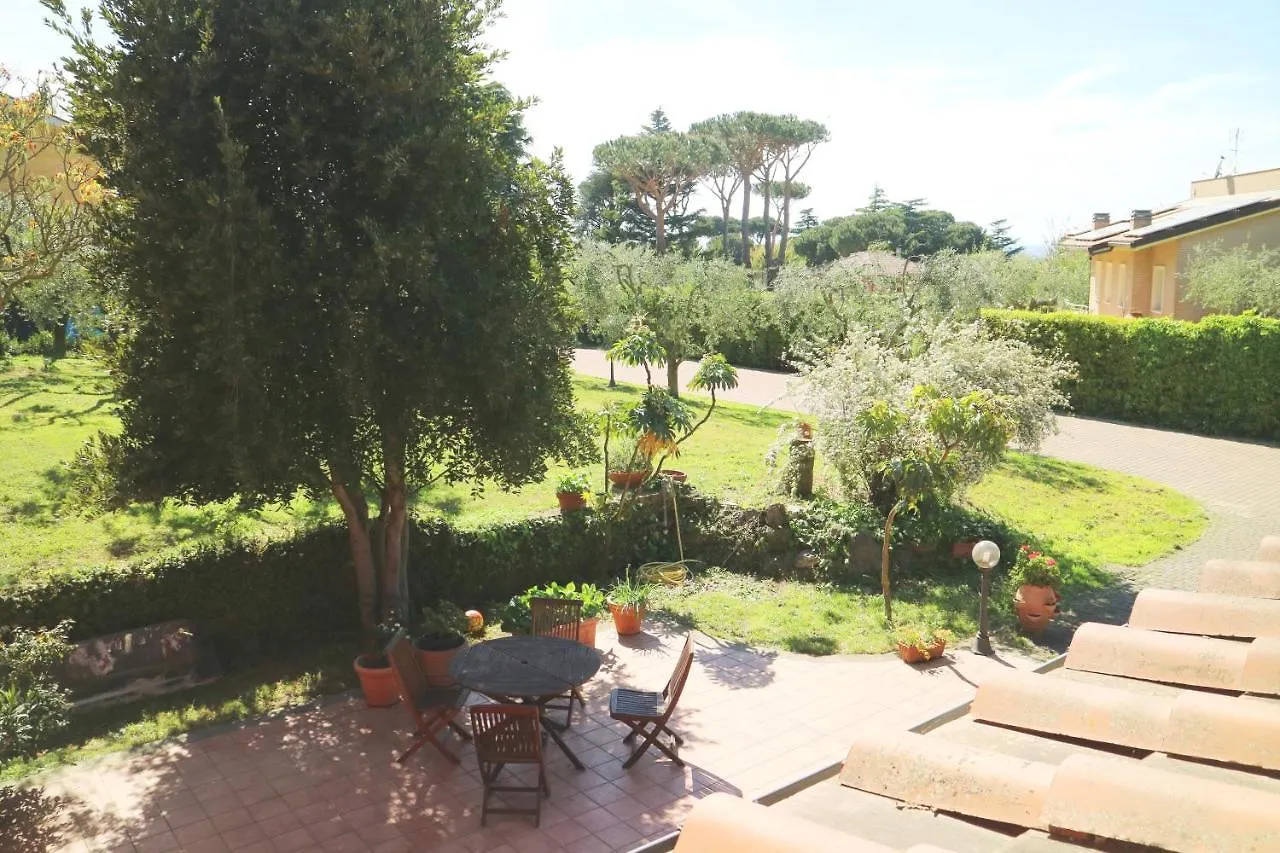 B&B Ai Glicini - Castelli Romani Marino Bed & Breakfast